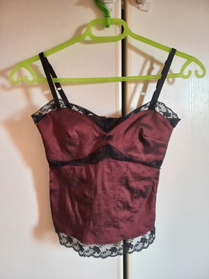 Lynne burgundy lace crop top, size S