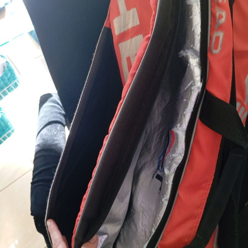 Head Radical Tennis Bag used with storage for 6 rackets and cooling compartment