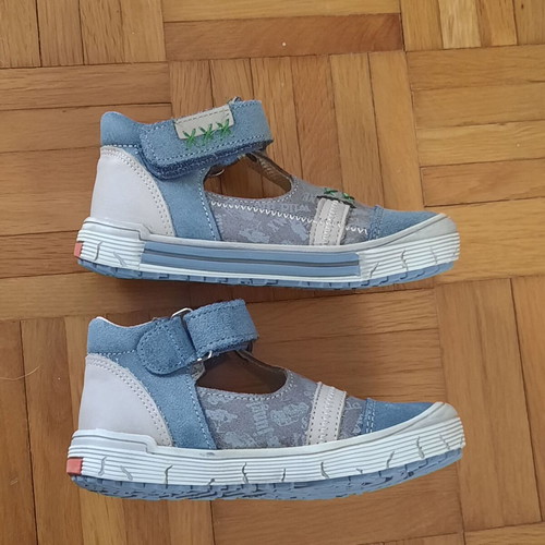 Bopy sandals for boys size 25 like new, grey and blue