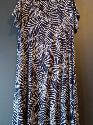 Cynthia Rowley Curve Navy and White Palm Tropical Jersey Dress new, plus size