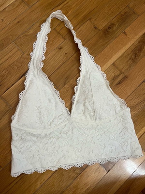 Crop top with lace size large like new, white