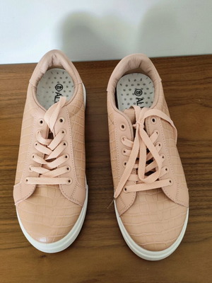 Pink Croc-Style Athletic Shoes New