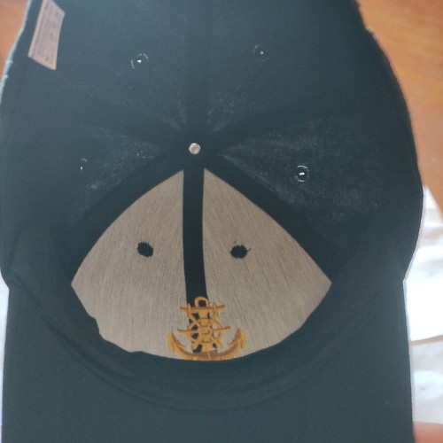 Hat with embroidered anchor black one size adjustable new