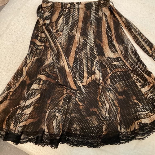 Jus d Orange French skirt like new, size small, beige brown
