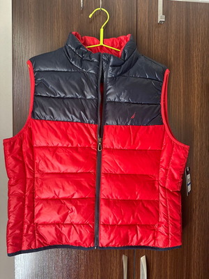 Nautica Jeans XL men's vest red and blue new authentic