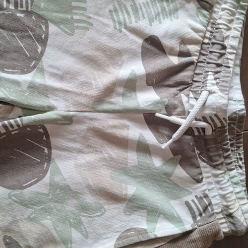 Boys' Shorts new, size 128 cm, beige and mint, cotton