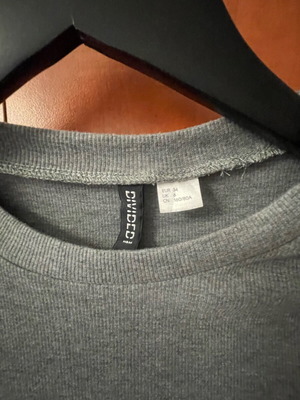 H&M dress gray size XS like new