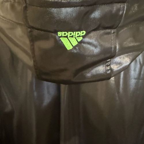 Adidas Chile62 μπουφάν μαύρο καινούργιο, μέγεθος XXL