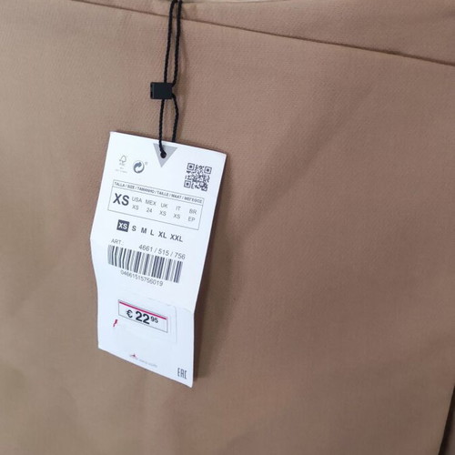 Skort beige Zara new with tags, size XS