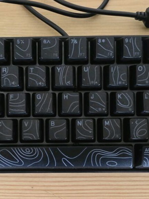 Ενσύρματο πληκτρολόγιο gaming RGB 61 πλήκτρων μοντέλο G70 σαν καινούργιο