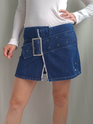 Diesel Jeans women's short denim skirt size 29 / M blue