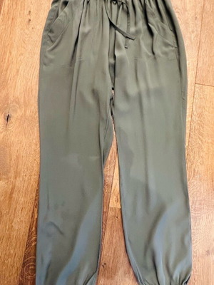 Carla G pants khaki size 40 (XS) like new