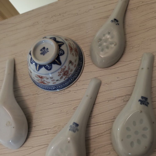 Porcelain spoons and small bowl like new, set of 5