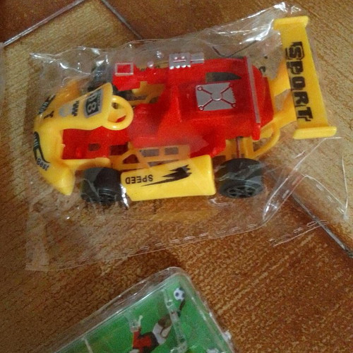 Various toys new, pack with 2 cars and tabletop football