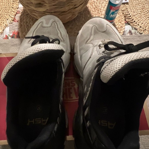 Ash sneakers size 37 like new, white and beige