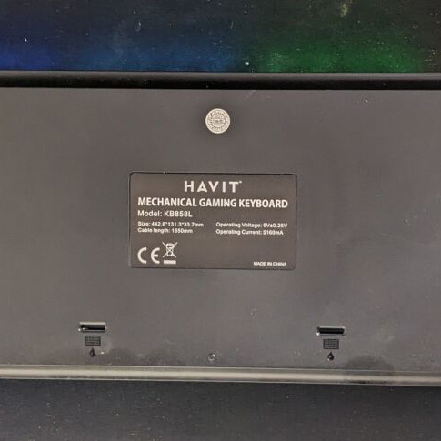 Havit KB858L keyboard and Corsair Katar Pro mouse used, gaming RGB