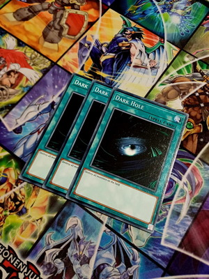 Playset 3x Dark Hole OP23 Yu-Gi-Oh! cards