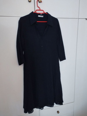 MANGO Midi Dress Dark Blue like new, thin winter fabric