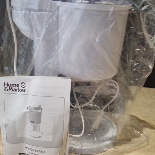 Ice Cream Maker like new