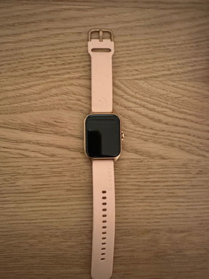 Smartwatch ροζ/χρυσό με λουράκι σιλικόνης σαν καινούργιο