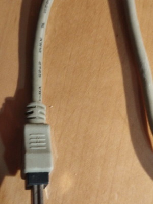Genuine USB Sync Transfer Data Link Cable PCB157ULE Z105 Z107 like new