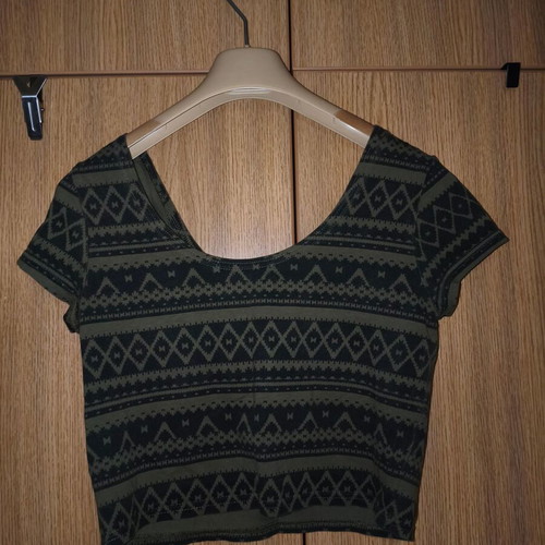 Tally Weijl crop top khaki with ethnic Aztec print like new, size M