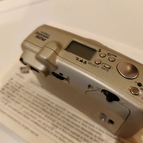 Φωτογραφική μηχανή Kyocera Yashica Zoomate 165 SE σαν καινούργια με θήκη