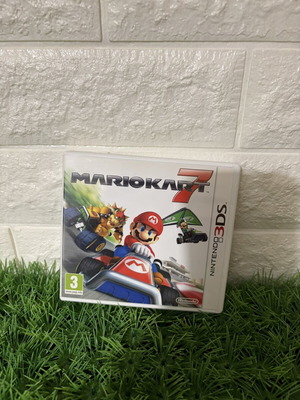 Mario Kart 7 Nintendo 3DS game used