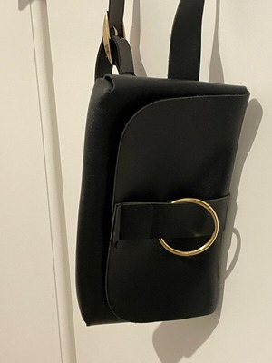 Waist or crossbody bag like new, black with short strap