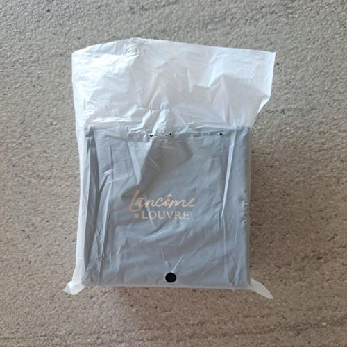 Lancôme x Louvre lipstick case new, collectible