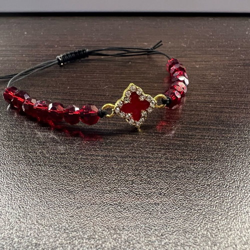 Bracelet new with red beads handmade