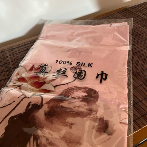 Silk Scarf new, pink with gold ring, 1.72x53 cm