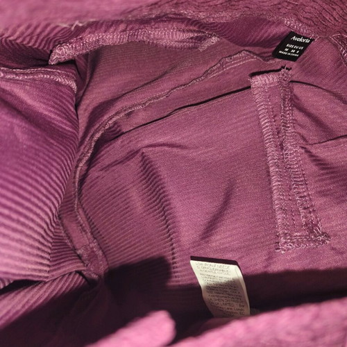 Women's purple corduroy pants new, size Medium