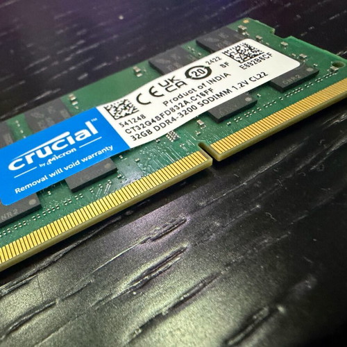 Crucial 32GB DDR4 3200MHz SODIMM Laptop RAM like new