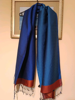 Jim Thompson silk scarf like new, blue and orange