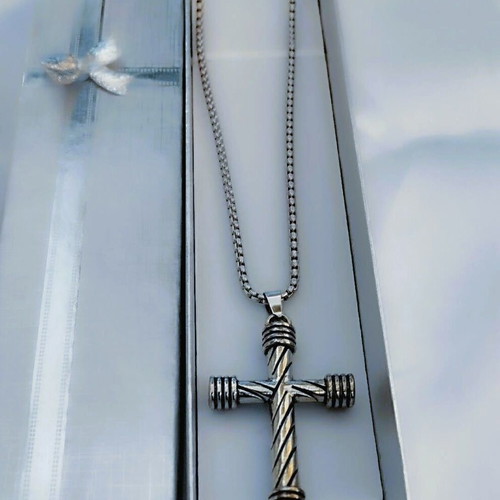 Steel cross with spiral pattern and 60 cm chain in gift box new