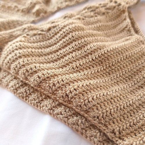 Handmade knitted bikini set new, size small, beige