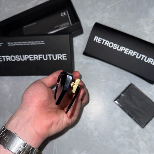 Retrosuperfuture sunglasses brand new, black