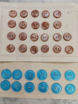 Vintage buttons from the 60s like new, pack of 34 pieces