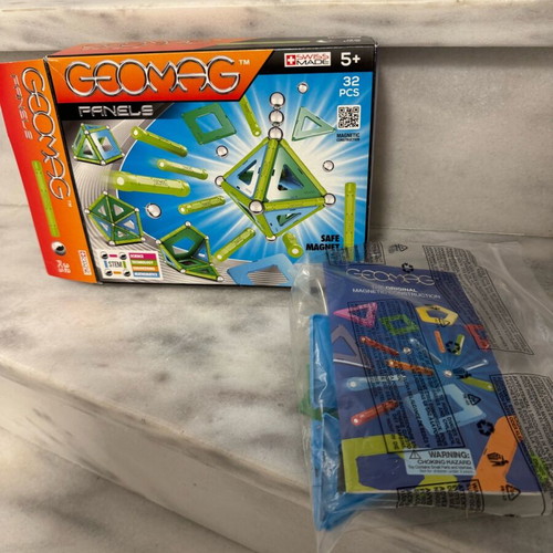 Geomag set like new