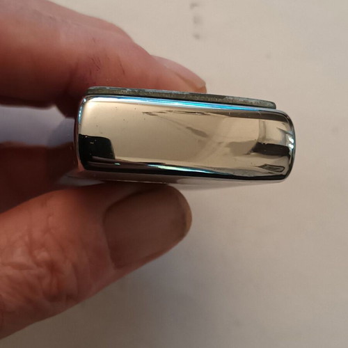 Zippo E - 01 collectible lighter like new with cactus design