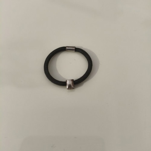 Elastic ring with silver element and rhinestones minimal, like new