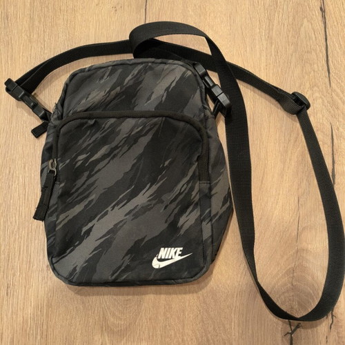 Nike shoulder bag used, camouflage design, black and grey