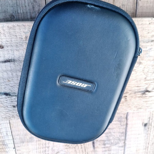 Bose headphone case used with adapter