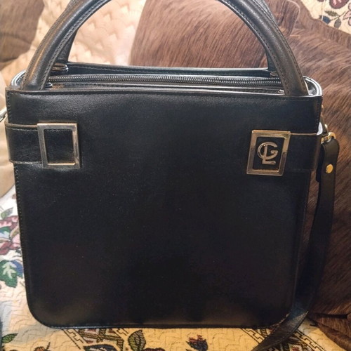 Vintage authentic leather bag Guy Laroche Paris used, black