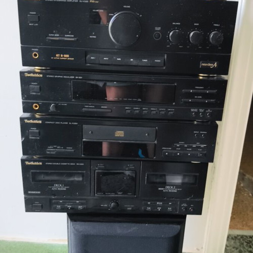 Technics stereo system like new