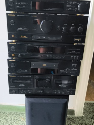 Technics stereo system like new