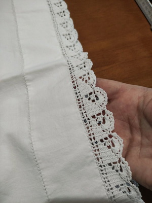Pillowcase like new, white with handmade crochet lace