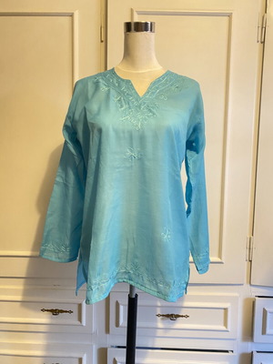 Indian cotton tunic kaftan like new, turquoise blue with embroidery