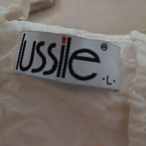 Lussile lace crop top with pearls size Large like new, white